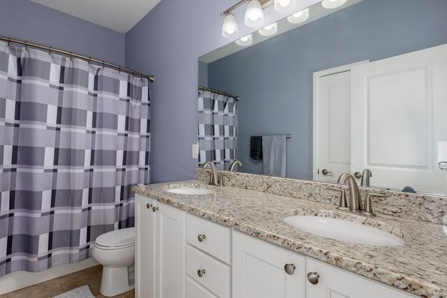 255 Abigail Lane, Waukee, IA 50263