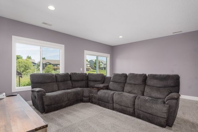 255 Abigail Lane, Waukee, IA 50263