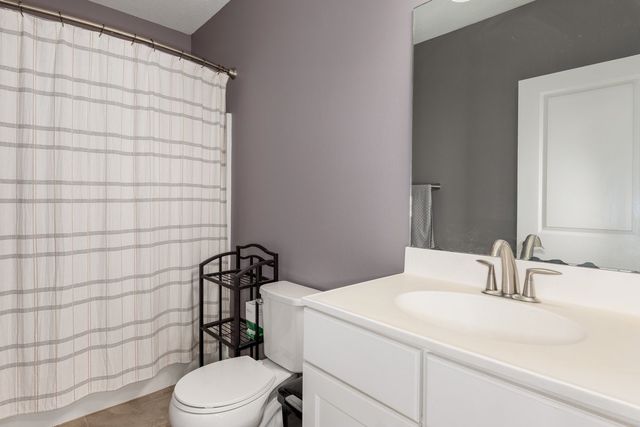 255 Abigail Lane, Waukee, IA 50263