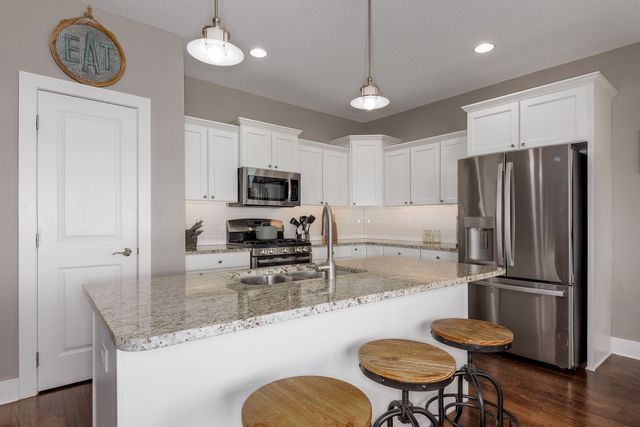 255 Abigail Lane, Waukee, IA 50263
