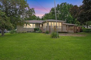 4714 E Washburn Road, Washburn, IA 50702