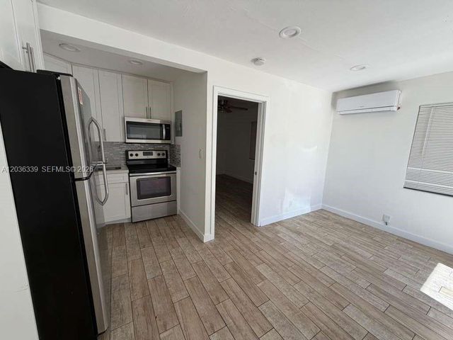 5843 Harding Street, Hollywood, FL 33021