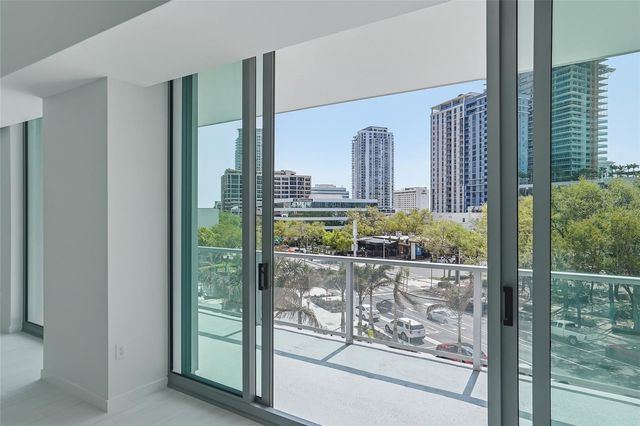 400 CENTRAL AVENUE 303, St Petersburg, FL 33701