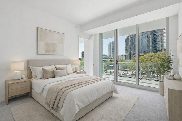 400 CENTRAL AVENUE 303, St Petersburg, FL 33701