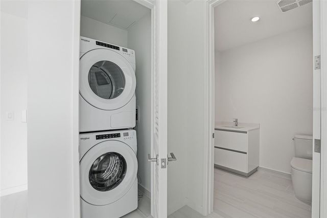 400 CENTRAL AVENUE 303, St Petersburg, FL 33701