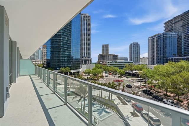 400 CENTRAL AVENUE 303, St Petersburg, FL 33701