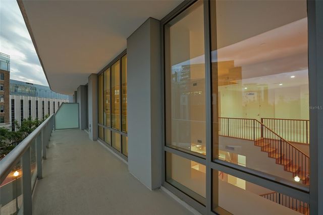400 CENTRAL AVENUE 303, St Petersburg, FL 33701