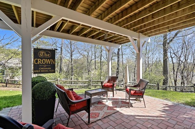 25 Hopkins Lane, Armonk, NY 10504