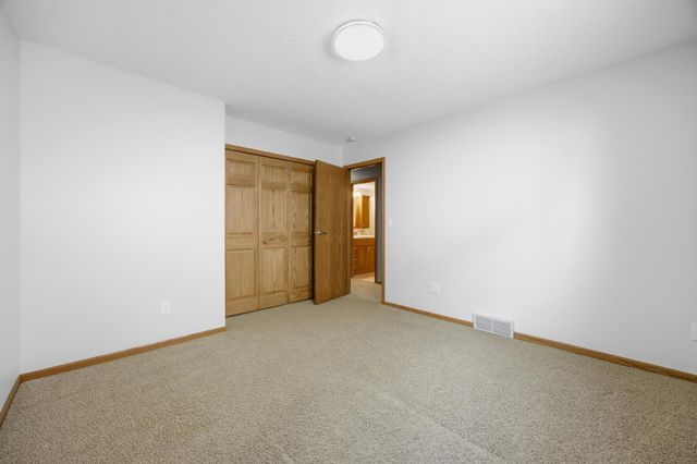 3737 10th Street N, Fargo, ND 58102