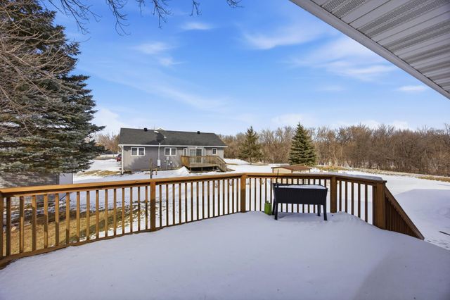 3737 10th Street N, Fargo, ND 58102