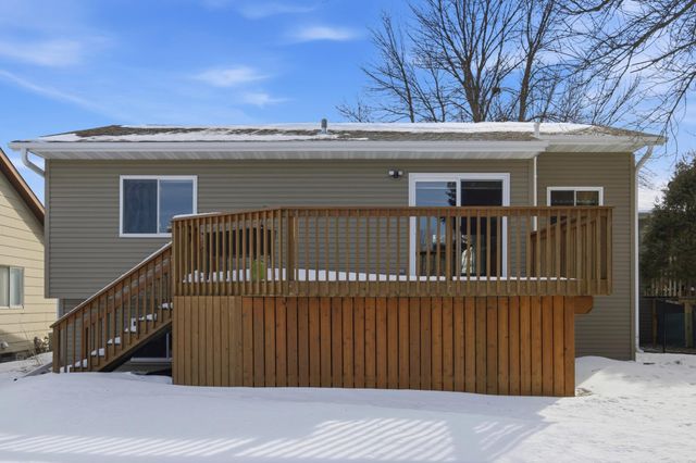 3737 10th Street N, Fargo, ND 58102