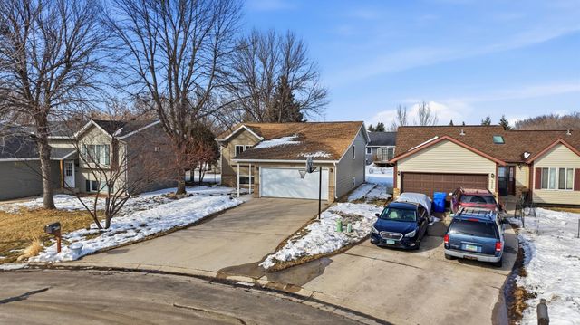 3737 10th Street N, Fargo, ND 58102