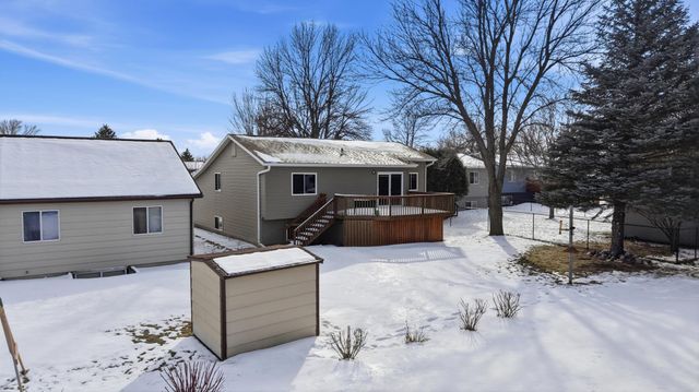 3737 10th Street N, Fargo, ND 58102