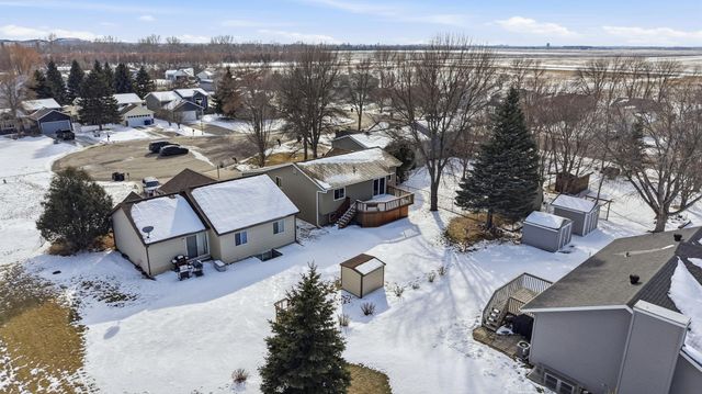 3737 10th Street N, Fargo, ND 58102