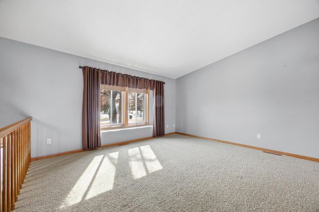 3737 10th Street N, Fargo, ND 58102