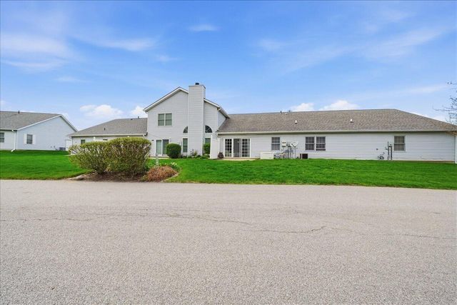 11353 Ventura Drive, St. John, IN 46373