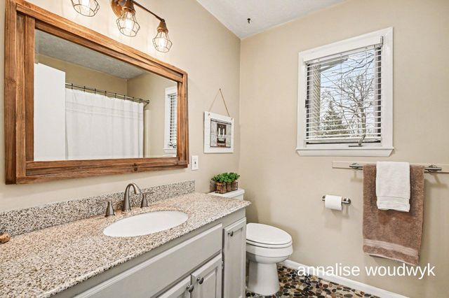 5728 Ethelwin Avenue Ne, Plainfield Twp, MI 49306