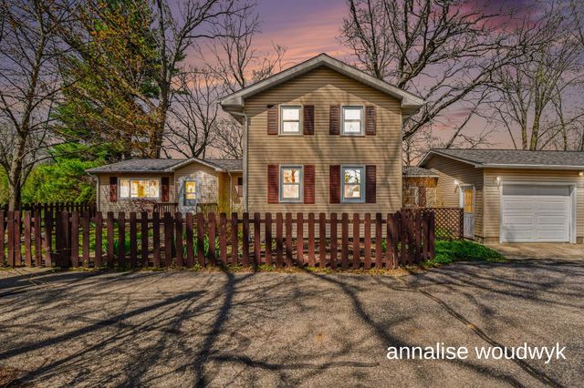 5728 Ethelwin Avenue Ne, Plainfield Twp, MI 49306