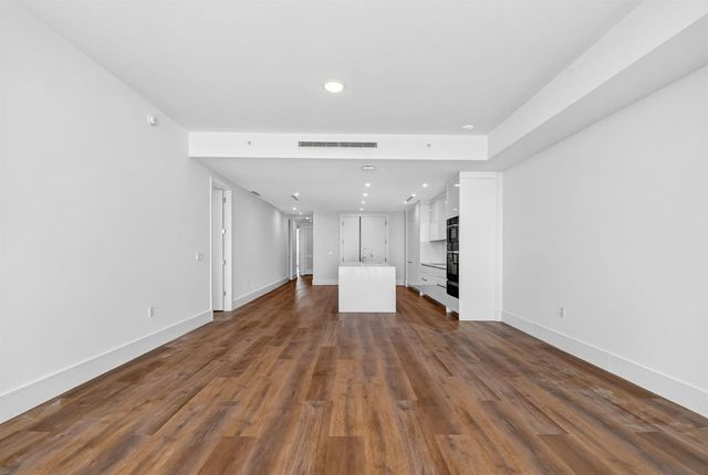 220 Lake Shore Drive 1506, Lake Park, FL 33403