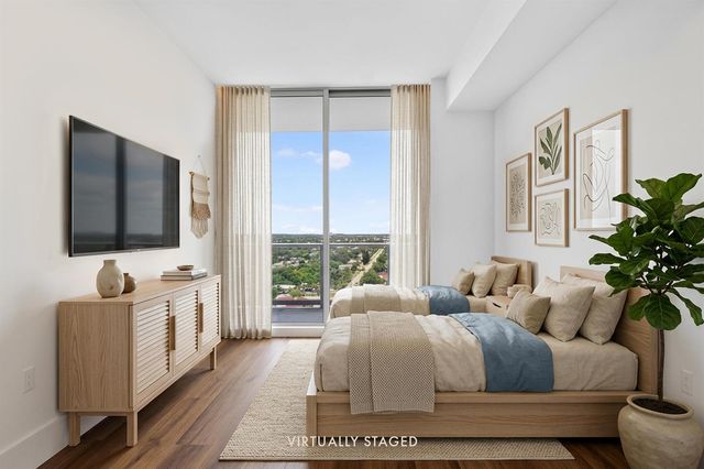 220 Lake Shore Drive 1506, Lake Park, FL 33403