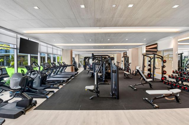 220 Lake Shore Drive 1506, Lake Park, FL 33403