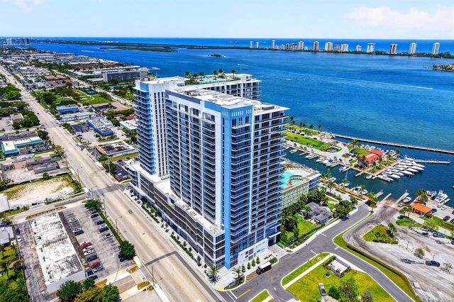 220 Lake Shore Drive 1506, Lake Park, FL 33403