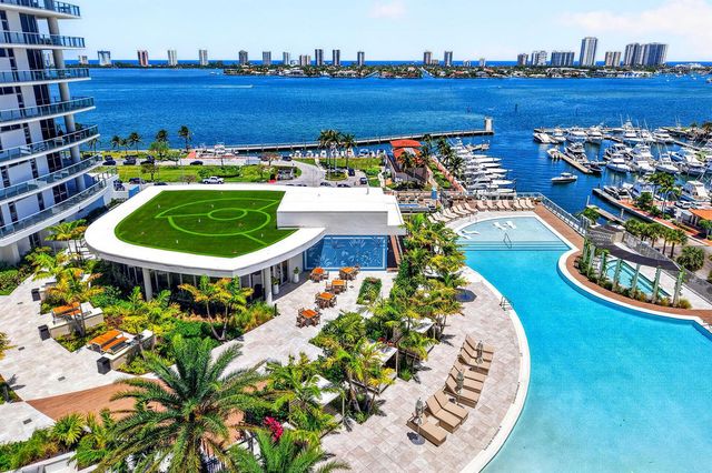 220 Lake Shore Drive 1506, Lake Park, FL 33403