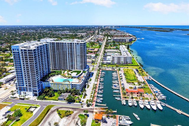 220 Lake Shore Drive 1506, Lake Park, FL 33403