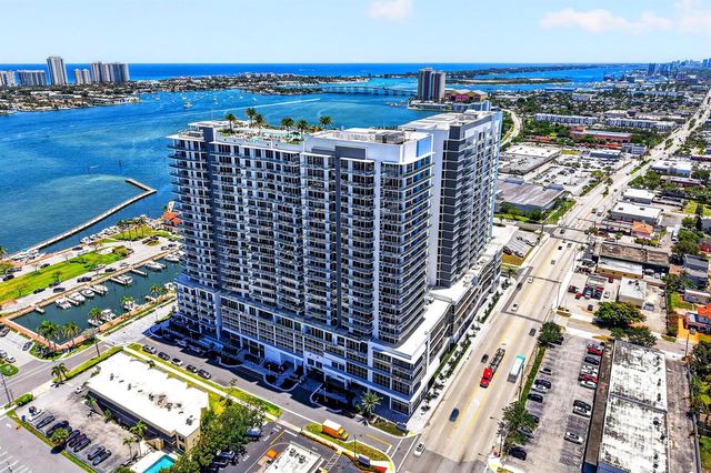 220 Lake Shore Drive 1506, Lake Park, FL 33403