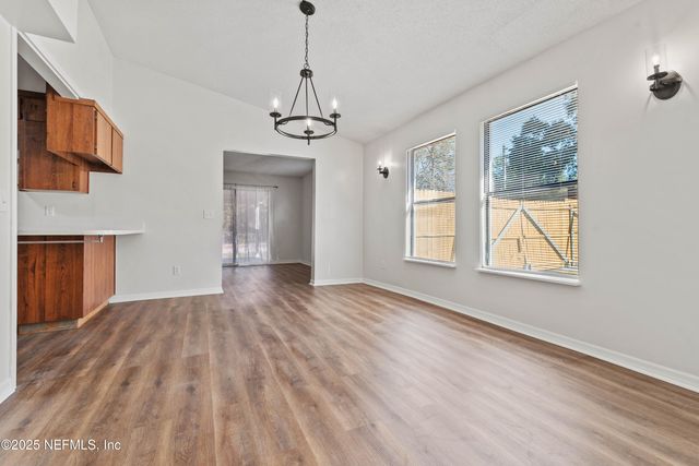 8500 FREE Avenue, Jacksonville, FL 32211