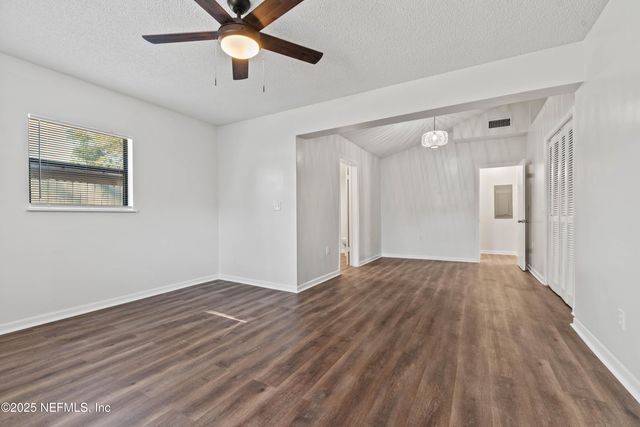 8500 FREE Avenue, Jacksonville, FL 32211