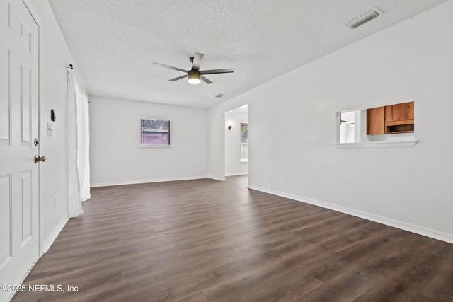 8500 FREE Avenue, Jacksonville, FL 32211