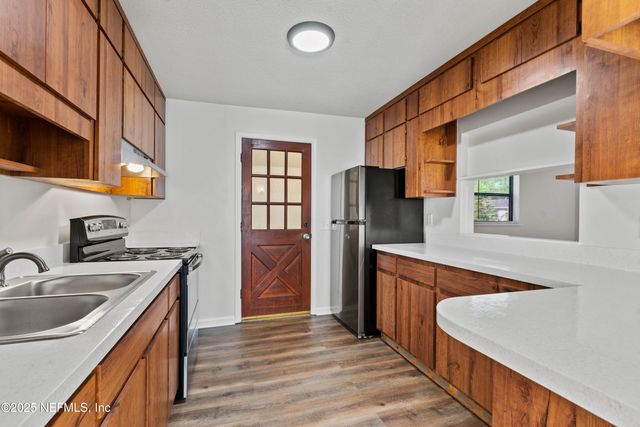 8500 FREE Avenue, Jacksonville, FL 32211
