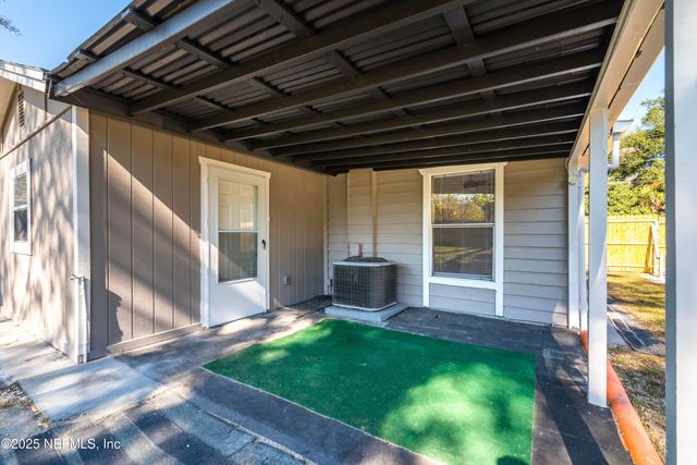 8500 FREE Avenue, Jacksonville, FL 32211