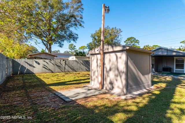 8500 FREE Avenue, Jacksonville, FL 32211