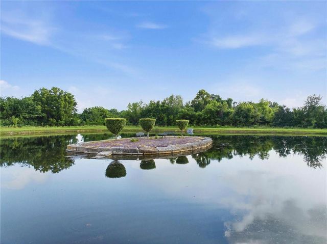 2343 N 600th Road, Edgerton, KS 66021