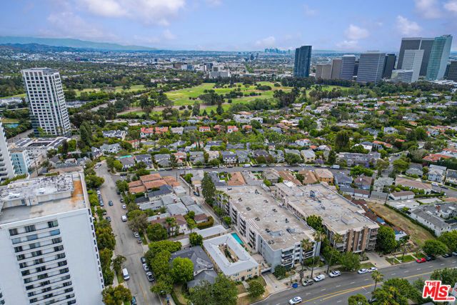 1238 S Beverly Glen Boulevard 14, Los Angeles, CA 90024