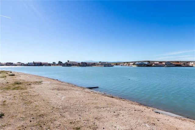 26489 Blue Water, Helendale, CA 92342