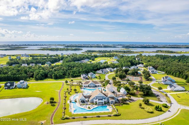 155 Everett Park Trail, Holly Ridge, NC 28445