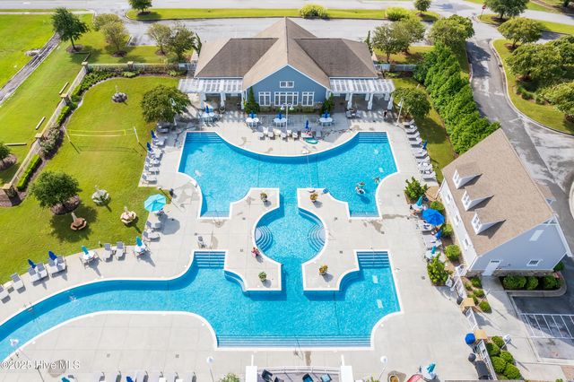 155 Everett Park Trail, Holly Ridge, NC 28445