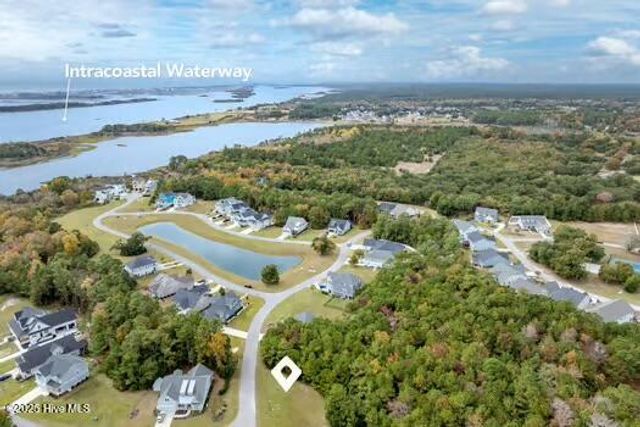 155 Everett Park Trail, Holly Ridge, NC 28445