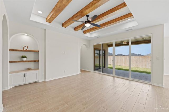 8030 N 50th Lane, Mcallen, TX 78504