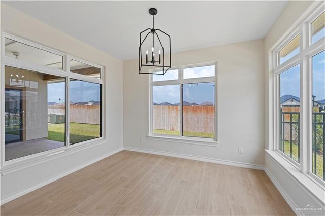 8030 N 50th Lane, Mcallen, TX 78504