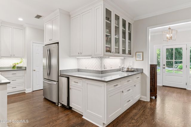 218 St James Avenue, St. Simons Island, GA 31522