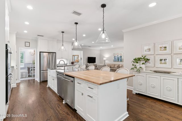 218 St James Avenue, St. Simons Island, GA 31522