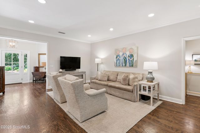 218 St James Avenue, St. Simons Island, GA 31522