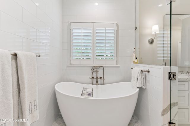 218 St James Avenue, St. Simons Island, GA 31522