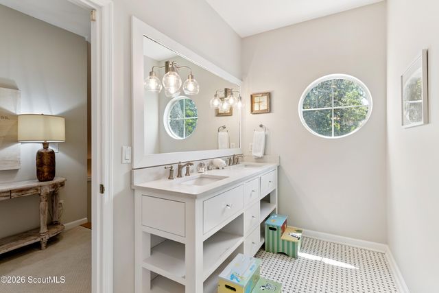 218 St James Avenue, St. Simons Island, GA 31522