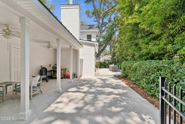 218 St James Avenue, St. Simons Island, GA 31522