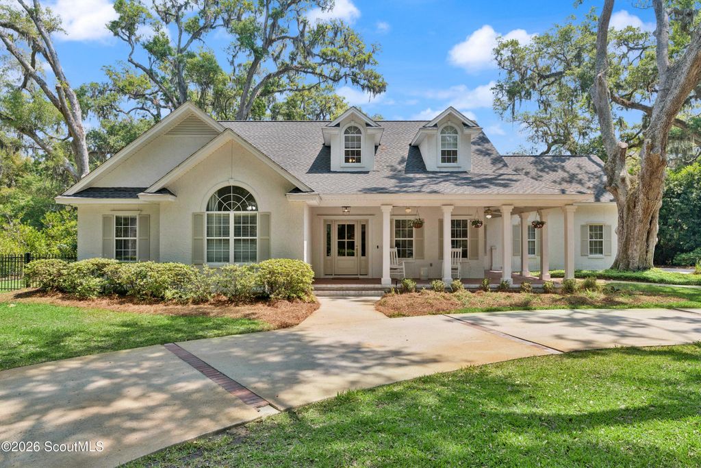 218 St James Avenue, St. Simons Island, GA 31522